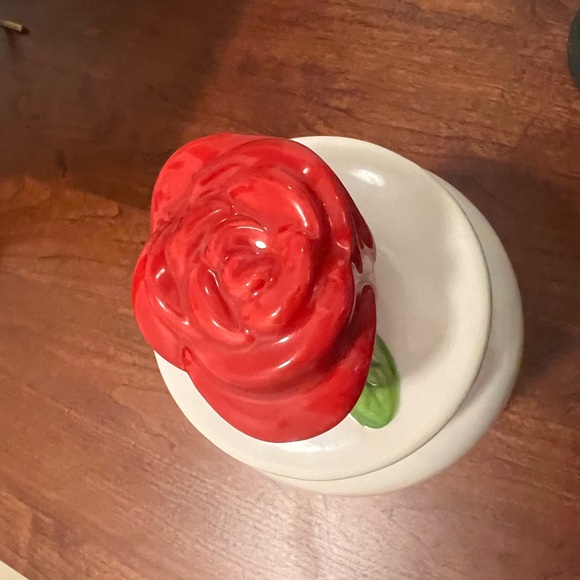 NWOT Rae Dunn Love Story, Beauty & The Beast Canister - Picture 2 of 6